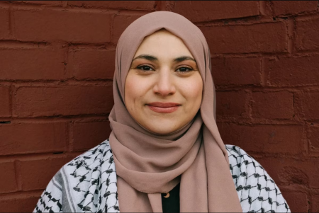 عبير قواس تقترب من مجلس شيوخ نيويورك: أول فلسطينية مسلمة في طريقها لصناعة القرار